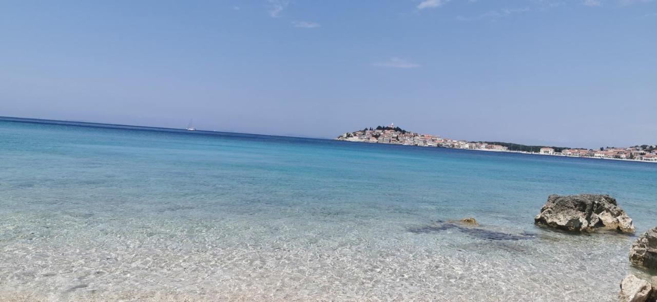 Pinia Apartment Primosten